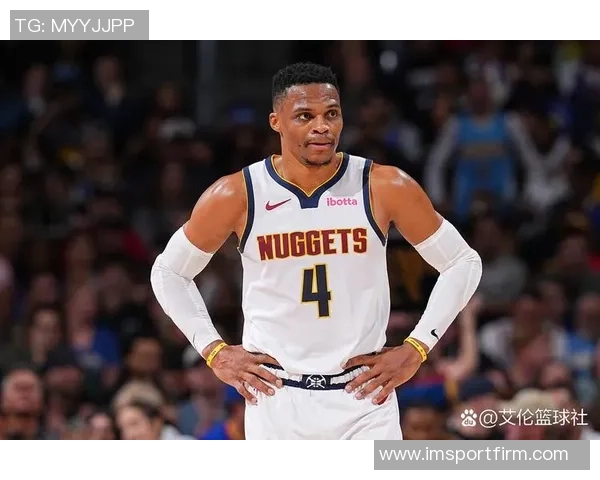 沃特森接替布劳恩首发后表现出色圆满贡献场均167分67板1断1帽