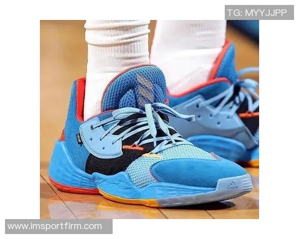 12月球鞋上脚时间配色排名揭晓科比占据五席哈登与老詹表现不俗